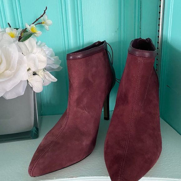 Adrienne Vittadini Shoes - Adrienne VIittadini wine velvet boots NWT